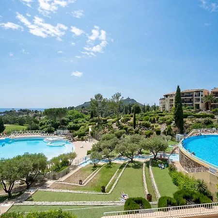Apartment Studio Village Cap Esterel - Le Village-74 By Interhome