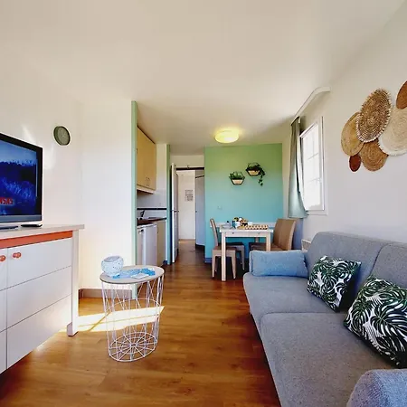 Studio Village Cap Esterel - Le Village-74 By Interhome *