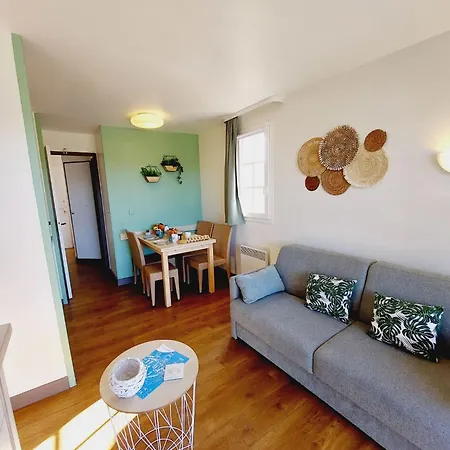 Studio Village Cap Esterel - Le Village-74 By Interhome Apartment